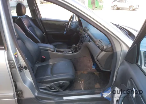 2004 Mercedes-Benz C 230 Kompressor Sport/Sport from USA, damaged, VIN WDBRF40J34A641986